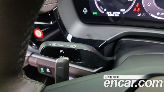Porsche Panamera 2024 — photo 37