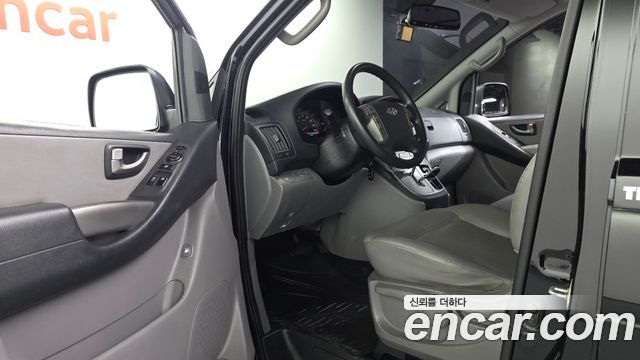 Hyundai Starex 2015 — photo 10