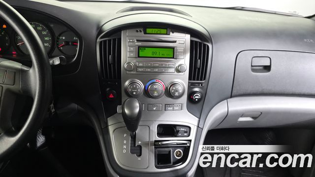 Hyundai Starex 2015 — photo 15