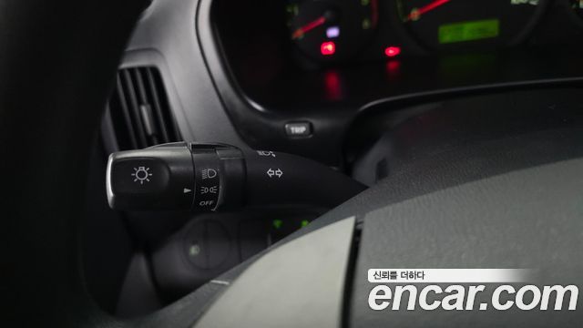 Hyundai Starex 2015 — photo 17