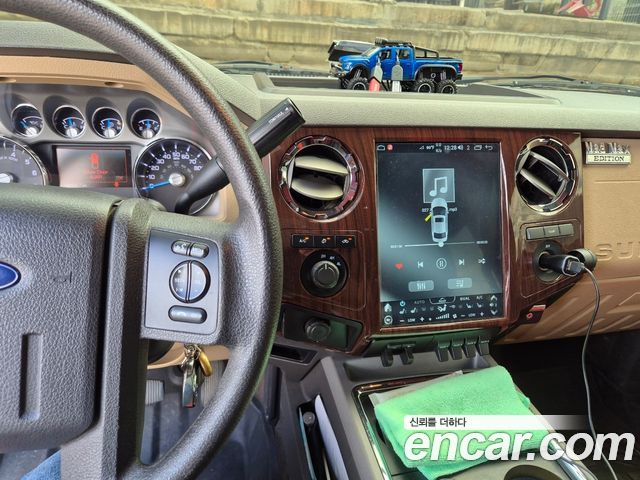 Ford F350 2015 — photo 10