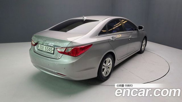Hyundai Sonata 2012 — photo 6