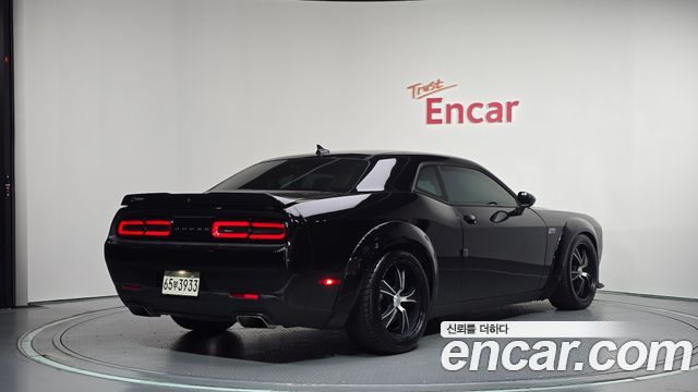 Dodge Challenger 2016 — photo 2