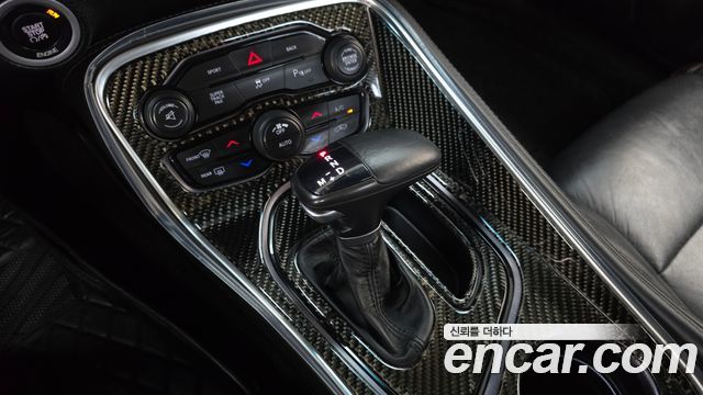 Dodge Challenger 2016 — photo 9