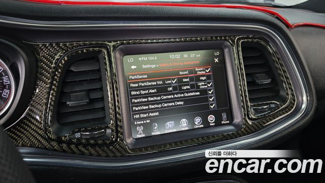 Dodge Challenger 2016 — photo 13