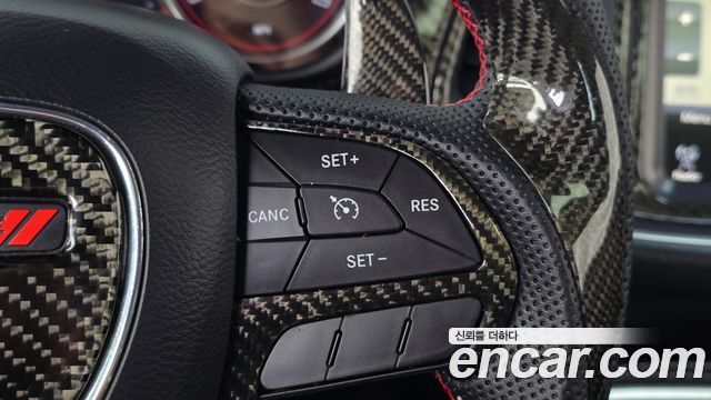 Dodge Challenger 2016 — photo 18