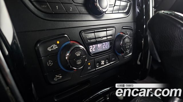 Renault Korea SM7 2012 — photo 16