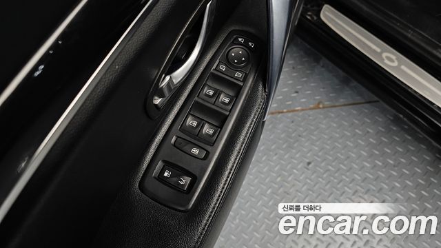Renault Korea SM7 2012 — photo 17