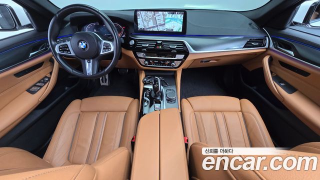 BMW 5-Series 2023 — photo 7