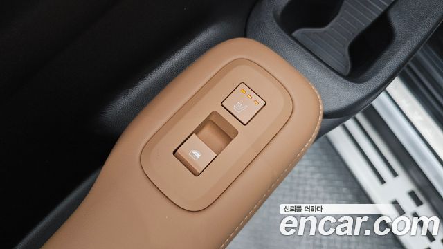 Hyundai Santafe 2024 — photo 19