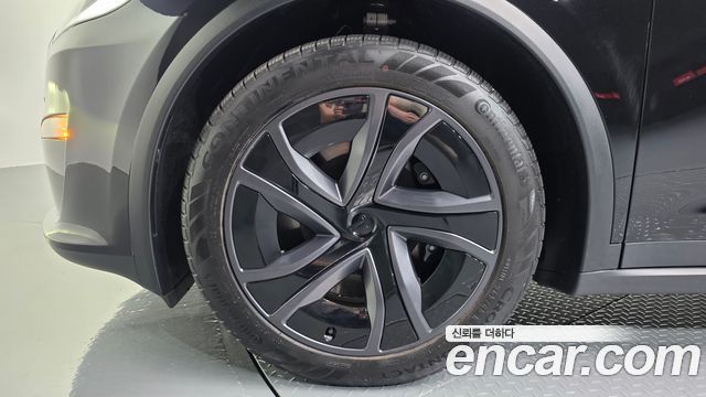 Tesla Model X 2026 — photo 5