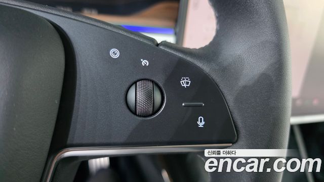 Tesla Model X 2026 — photo 30