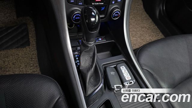 Hyundai Sonata 2013 — photo 9