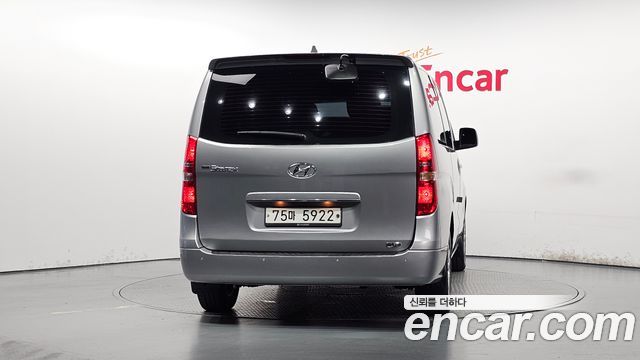 Hyundai Starex 2020 — photo 4