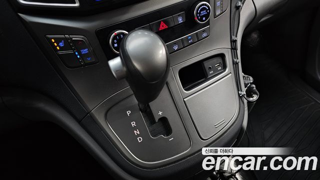 Hyundai Starex 2020 — photo 9