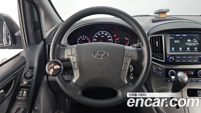 Hyundai Starex 2020 — photo 13