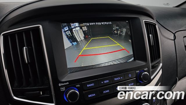 Hyundai Starex 2020 — photo 15