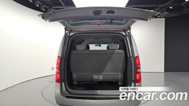 Hyundai Starex 2020 — photo 20