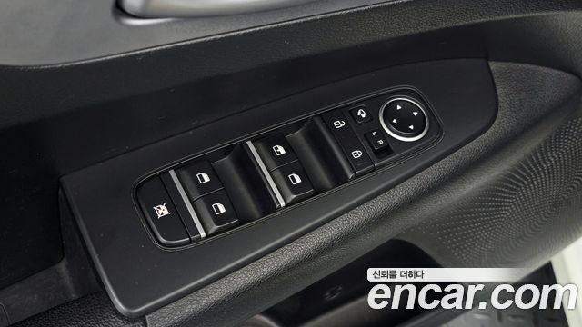 Kia K3 2022 — photo 29
