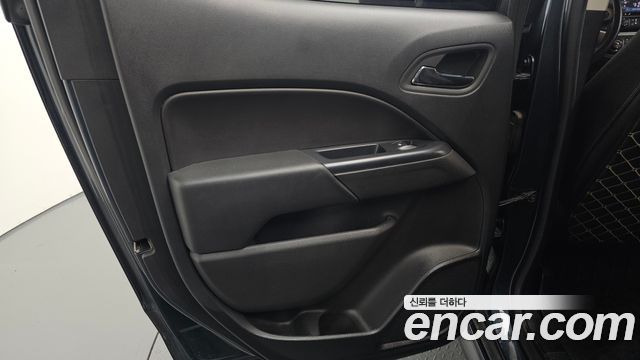 Chevrolet Korea Colorado 2020 — photo 15