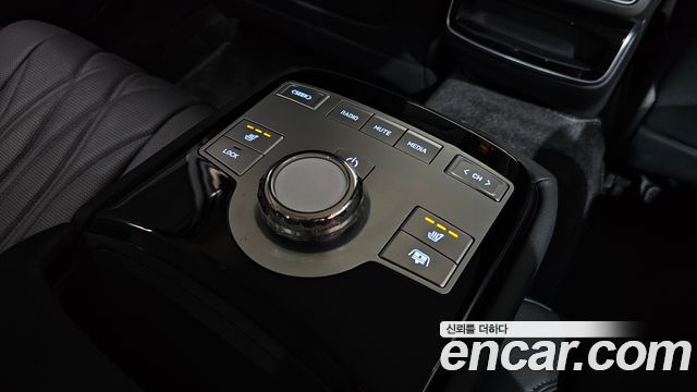 Genesis G80 2025 — photo 25