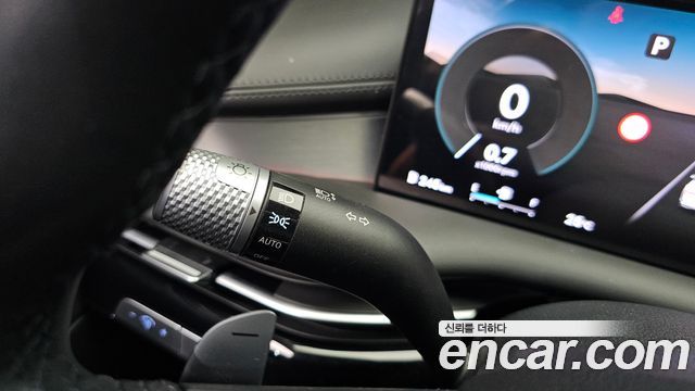 Genesis G80 2025 — photo 34