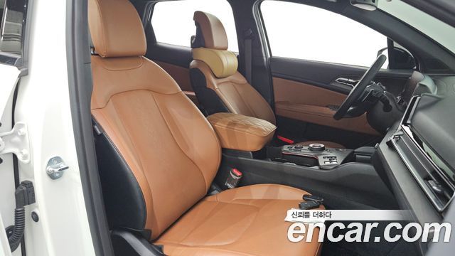 Kia Sportage 2023 — photo 16