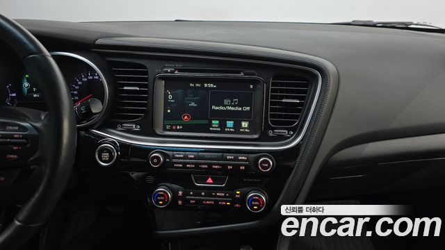 Kia K5 2015 — photo 19