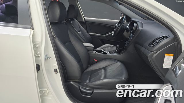 Kia K5 2015 — photo 16