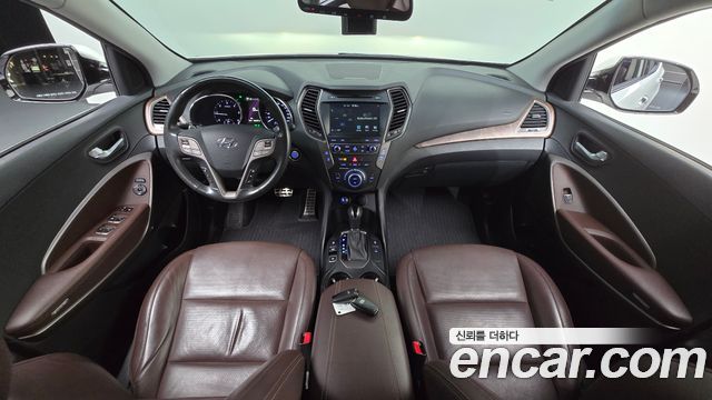 Hyundai Santafe 2017 — photo 10