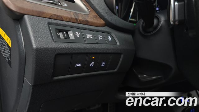 Hyundai Santafe 2017 — photo 23