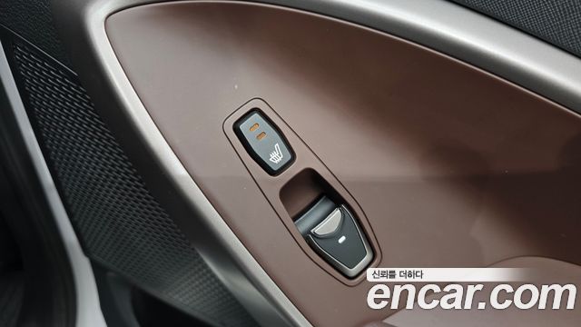 Hyundai Santafe 2017 — photo 27