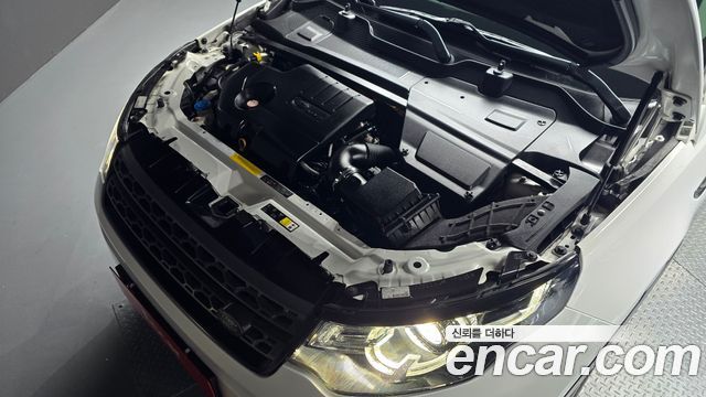 Land Rover Discovery Sport 2018 — photo 6
