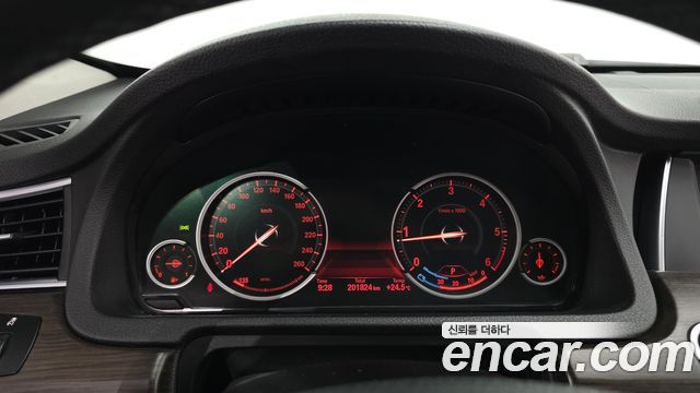 BMW Gran Turismo 2013 — photo 8