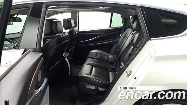 BMW Gran Turismo 2013 — photo 12