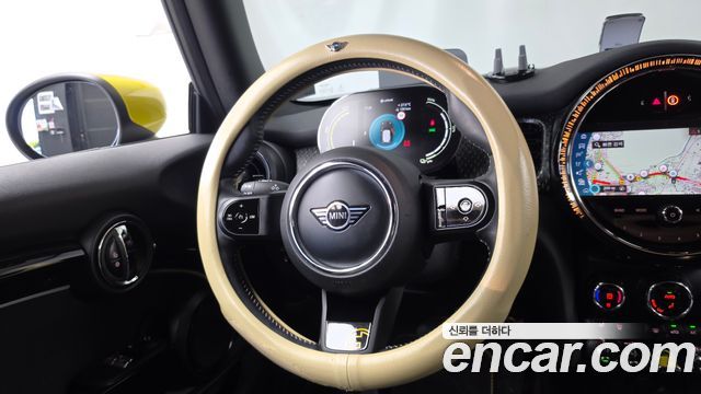 Mini Cooper 2022 — photo 19