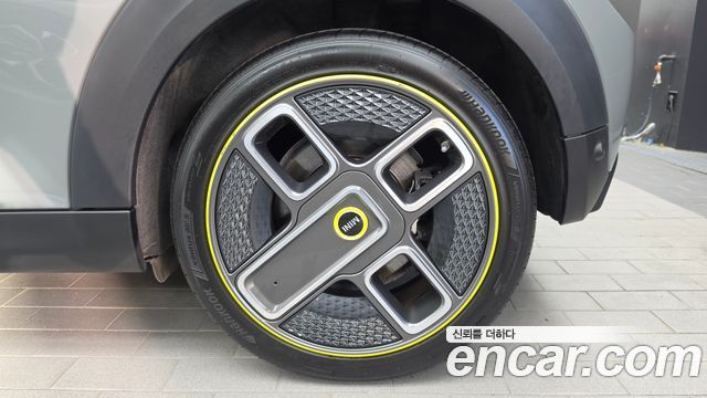 Mini Cooper 2022 — photo 7