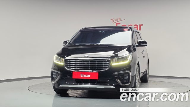 Kia Canival 2019 — photo 3