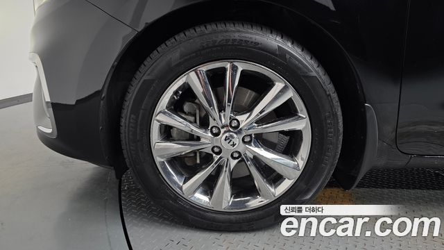 Kia Canival 2019 — photo 5
