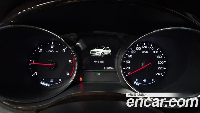 Kia Canival 2019 — photo 8