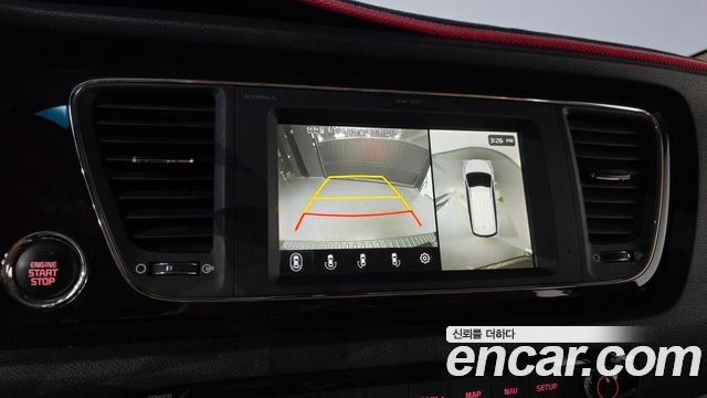 Kia Canival 2019 — photo 16