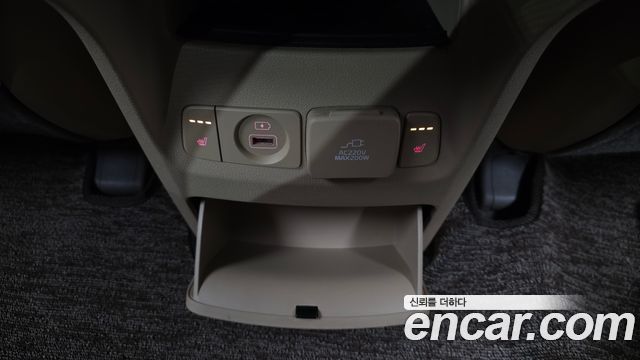 Kia Canival 2019 — photo 19
