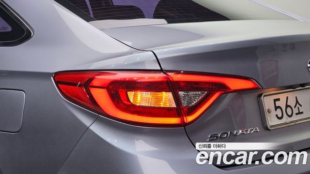 Hyundai Sonata 2015 — photo 9