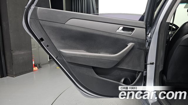 Hyundai Sonata 2015 — photo 15