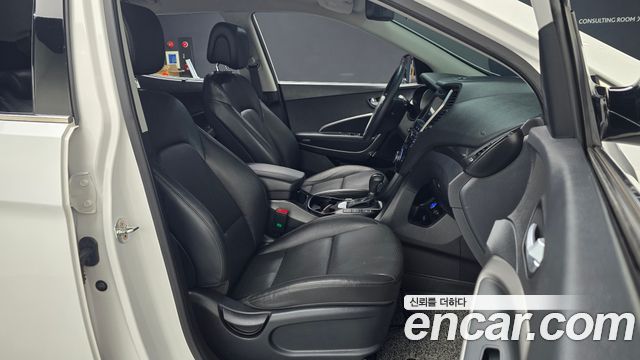 Hyundai Santafe 2018 — photo 10