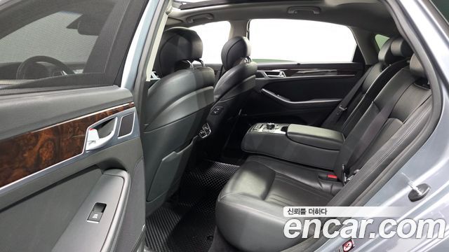 Hyundai Genesis 2016 — photo 11