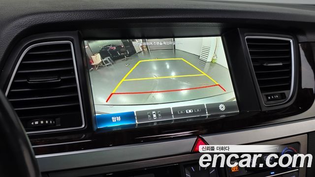 Hyundai Genesis 2016 — photo 14