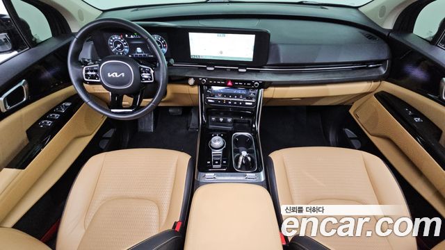 Kia Canival 2023 — photo 7
