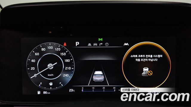Kia Canival 2023 — photo 8