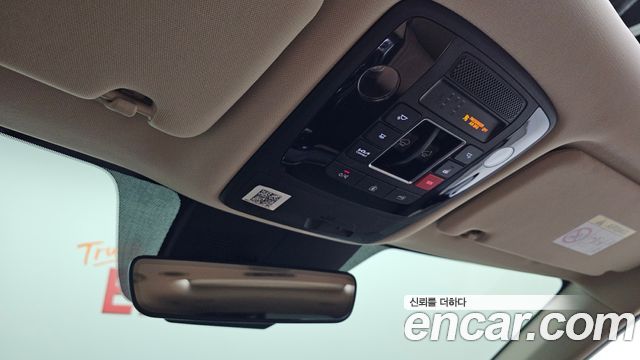 Kia Canival 2023 — photo 17